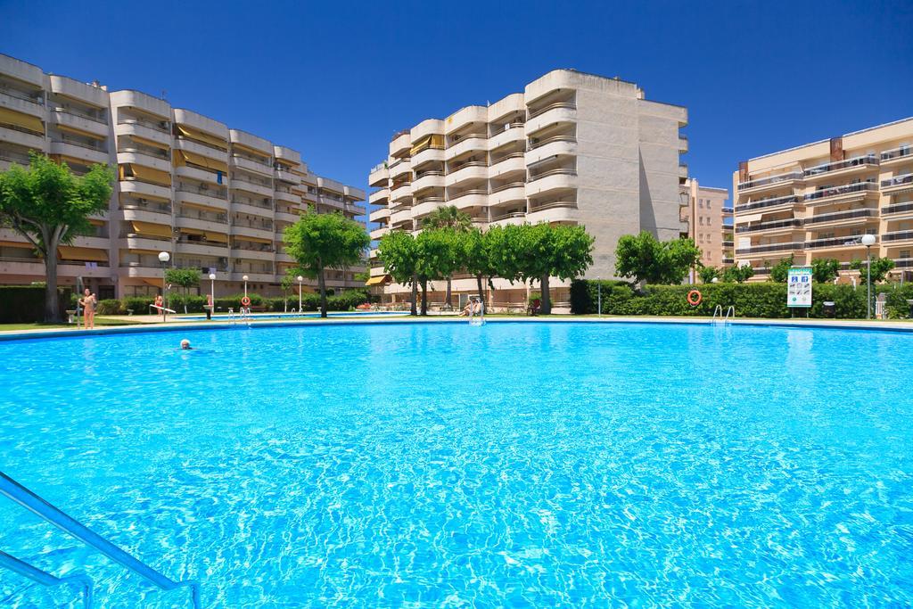 Uhc Rhin-Danubio Apartments 萨洛 外观 照片